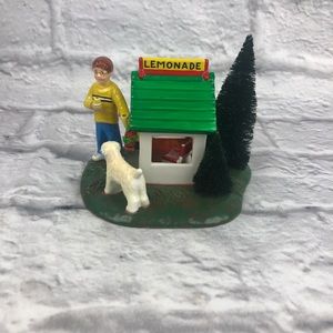 Dept 56 Village Ben & Buddy’s Lemonade Stand New